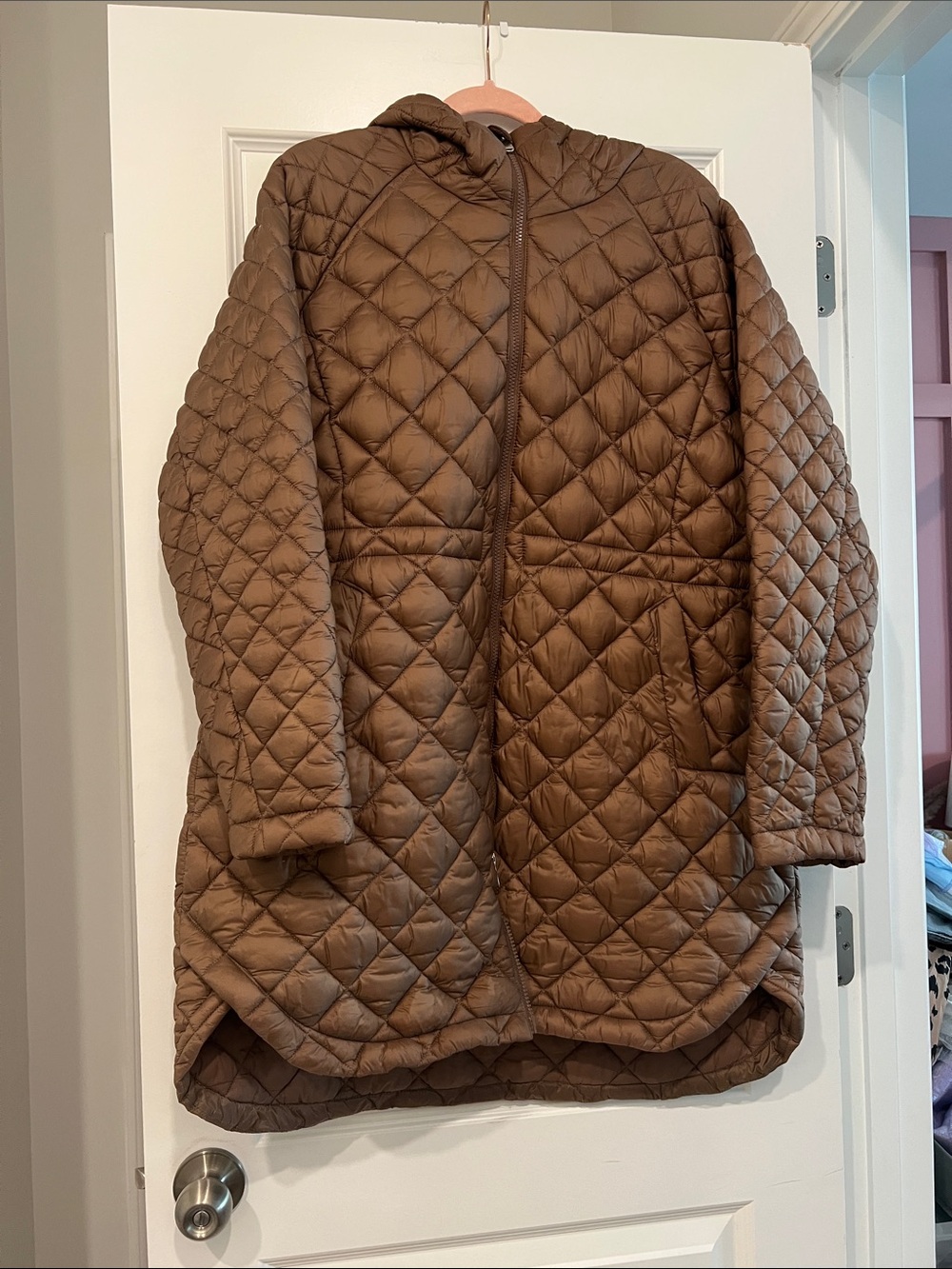 Athleta Quilted Hooded Puffer Jacket in Bronze